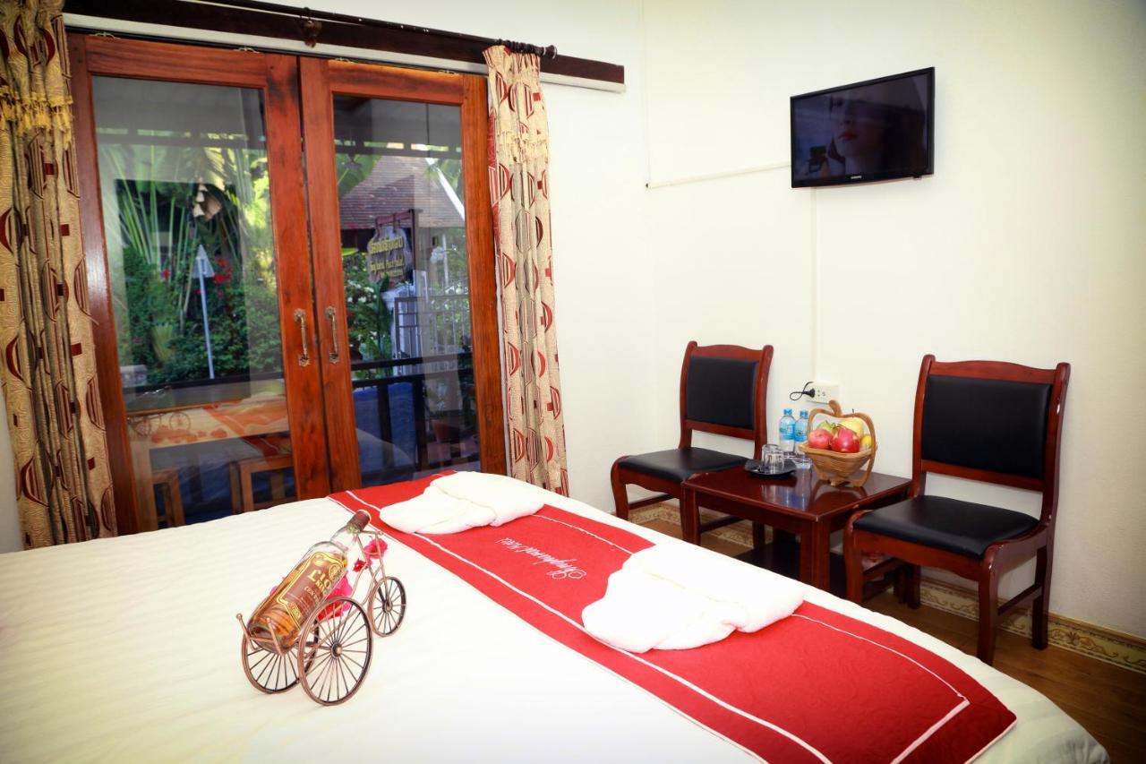 Singharat Boutique House Bed & Breakfast Luang Prabang Exterior photo